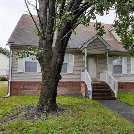 Rent this 3 bed house on 624 Henry Street in Norfolk, VA 23510