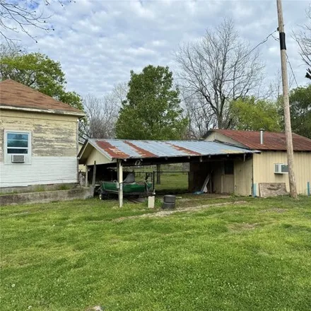 Image 4 - 253 West Madison Avenue, McAlester, OK 74501, USA - House for sale