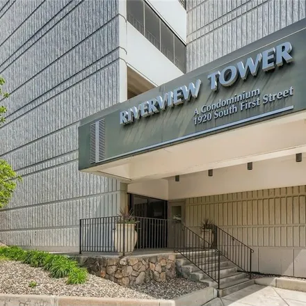 Buy this 2 bed condo on 10th Avenue Bridge in Interstate Highway 35W, Minneapolis