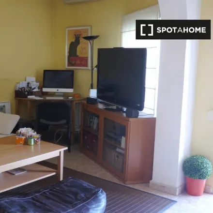 Rent this 1 bed apartment on Calle Anastasio Aroca in 28002 Madrid, Spain