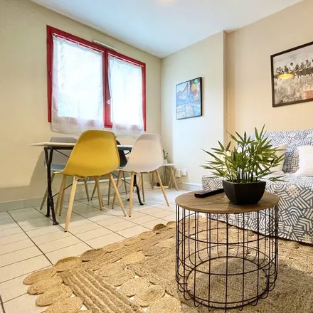 Image 9 - Grenoble, Isère, France - Apartment for rent