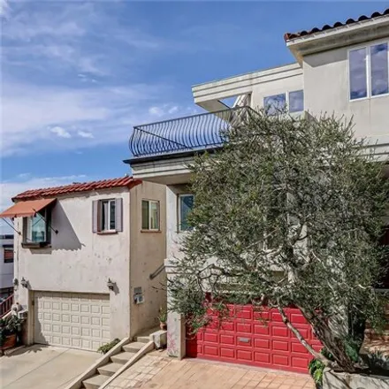 Rent this 3 bed house on 121;119 Marine Place in Manhattan Beach, CA 90266