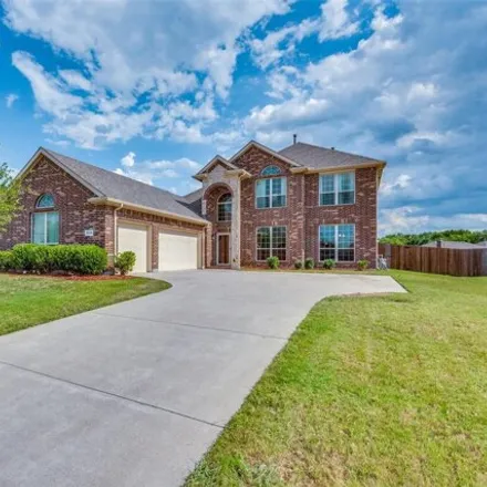 Buy this 5 bed house on 1214 Crest Ridge Dr in Glenn Heights, Texas