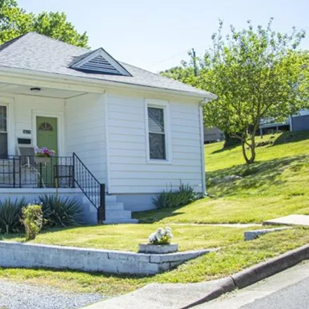 Buy this 2 bed house on 1678 Riverside Terrace Southeast in Roanoke, VA 24014