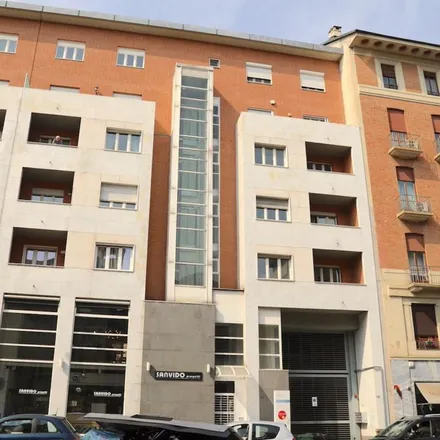 Image 7 - Corso Germano Sommeiller 4, 10125 Turin TO, Italy - Apartment for rent