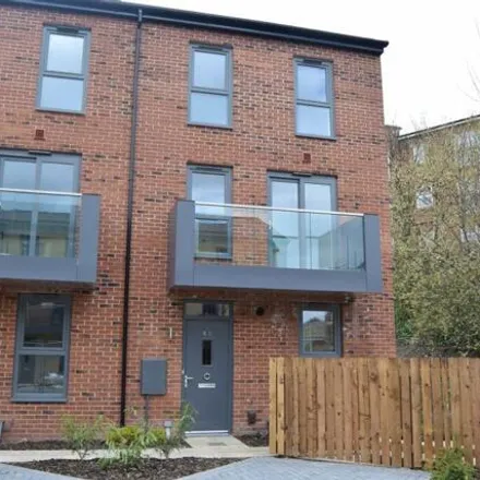 Rent this 2 bed townhouse on Carnforth Avenue in Wakefield, WF1 2GE