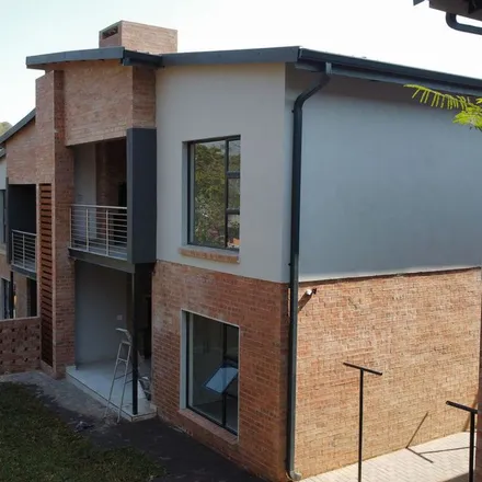 Rent this 2 bed apartment on Cosmos Avenue in Steiltes, Mbombela