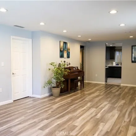 Image 3 - 7771 Wyngate Street, Los Angeles, CA 91042, USA - House for rent