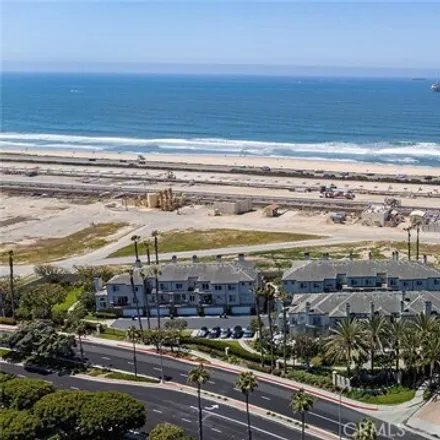 Rent this 3 bed condo on 19500 Surfset Circle in Huntington Beach, CA 92648