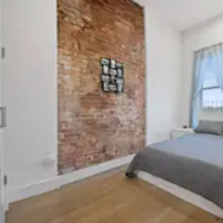 Rent this 4 bed apartment on Hoboken
