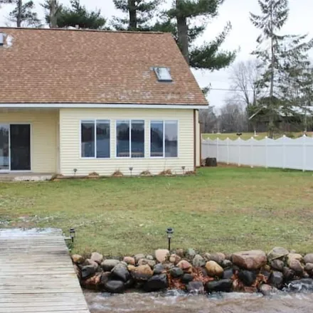 Rent this 3 bed house on Chetek in WI, 54728