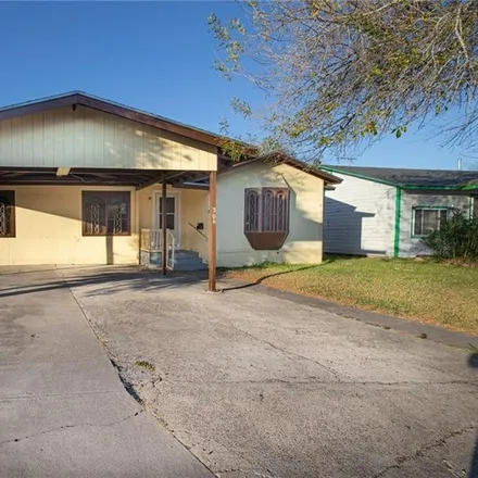 Buy this 3 bed house on 392 East Miller Avenue in Kingsville, TX 78363