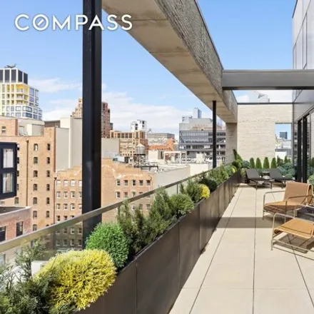 Buy this 4 bed townhouse on The High Line in Hudson Street, New York