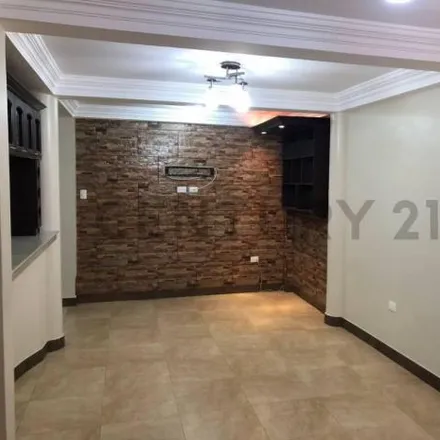Buy this 4 bed house on Corte Provincial del Guayaquil in Avenida Quito, 090312