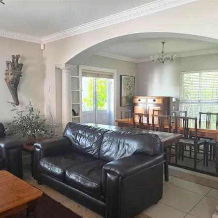 Rent this 3 bed apartment on Sherwood Avenue in Kenilworth, Cape Town