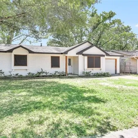 Image 2 - 6076 Guadalupe Street, Edgeworth Place, Houston, TX 77016, USA - House for sale