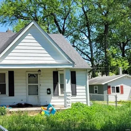 Buy this 3 bed house on 437 Chaudet Street in Cahokia, Cahokia Heights