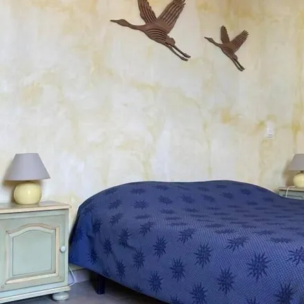 Rent this 2 bed house on Rue du Maravenne in 83250 La Londe-les-Maures, France