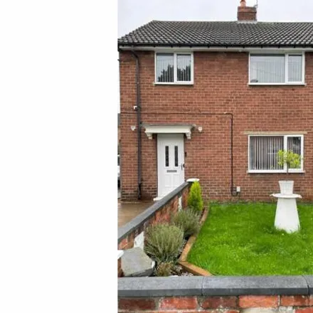 Buy this 3 bed duplex on Swaithe Avenue in Scawsby, DN5 9PB