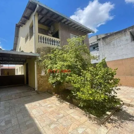 Buy this 3 bed house on Rua Lupércio Miranda in Vila Barros, Guarulhos - SP