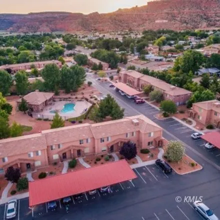 Buy this 3 bed townhouse on 298 West 300 North in Kanab, UT 84741