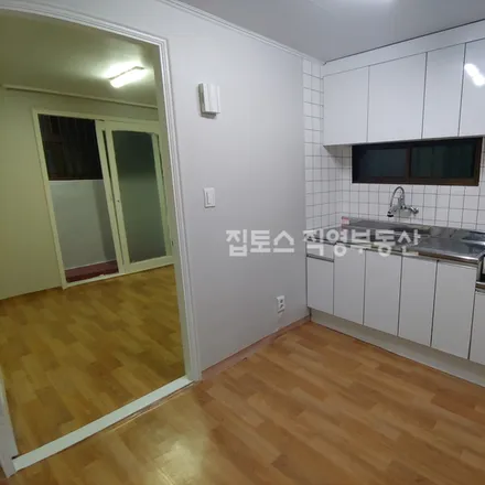 Image 3 - 서울특별시 강남구 대치동 926-31 - Apartment for rent