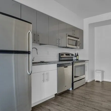 Image 5 - Dunkin', 230 Congress Street, Boston, MA 02110, USA - Apartment for rent