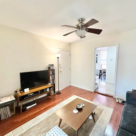 Rent this 1 bed apartment on 148 Mercer Street in Jersey City, NJ 07302