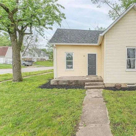Buy this 3 bed house on 221 Frederica Street in De Soto, Valle Township