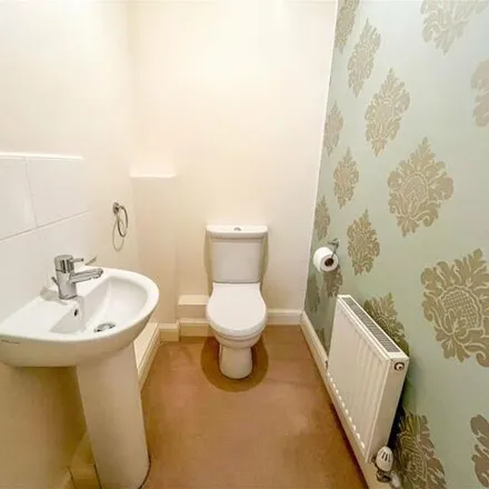 Image 7 - 69 Middlewood Close, Elmdon Heath, B91 2TZ, United Kingdom - Apartment for sale