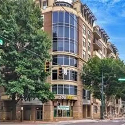 Image 3 - Gateway Plaza, West Trade Street, Charlotte, NC 28216, USA - Condo for rent