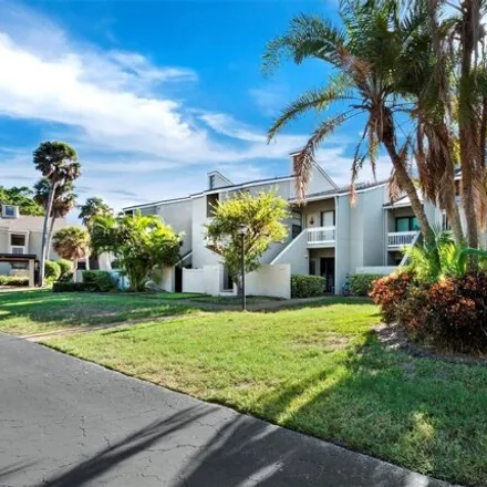 Buy this 3 bed condo on 5402 Sandhamn Place in Longboat Key, Manatee County