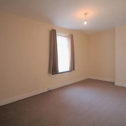 Rent this 2 bed townhouse on Poplar Road in Street, BA16 0RZ