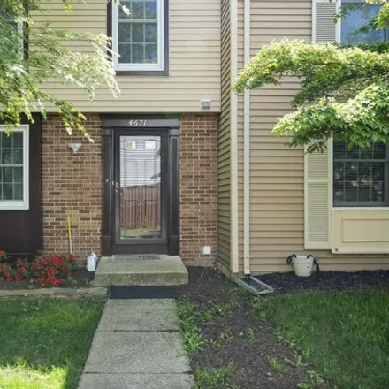 Rent this 3 bed townhouse on 4698 Aspen Hill Court in Annandale, VA 22003