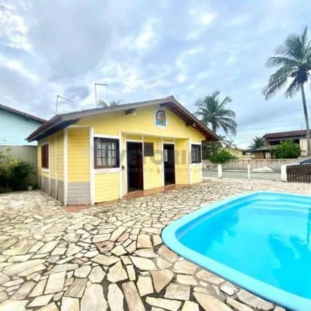 Buy this 4 bed house on Rua Vitória in Portal da Fazendinha, Caraguatatuba - SP