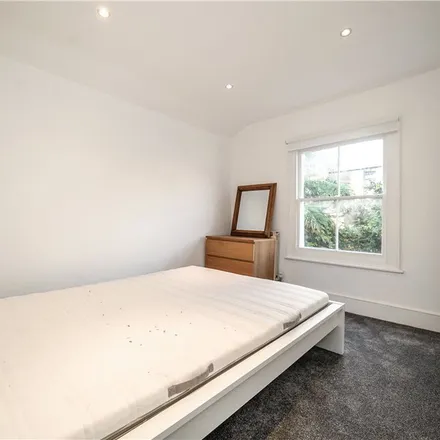Image 5 - Chantrey Road, Stockwell Park, London, SW9 9TE, United Kingdom - Apartment for rent