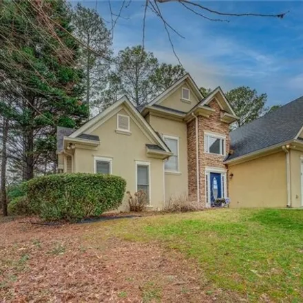 Buy this 3 bed house on 2845 Kingstream Drive in Snellville, GA 30039