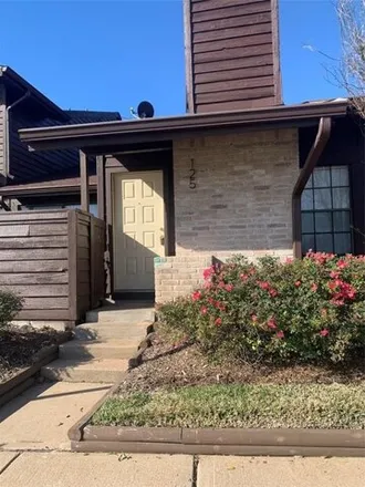 Rent this 1 bed house on 2533 Grants Lake Boulevard in Sugar Land, TX 77479