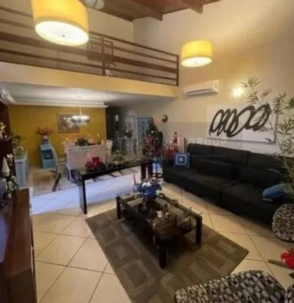 Buy this 5 bed apartment on Rua Três in Badu, Niterói - RJ