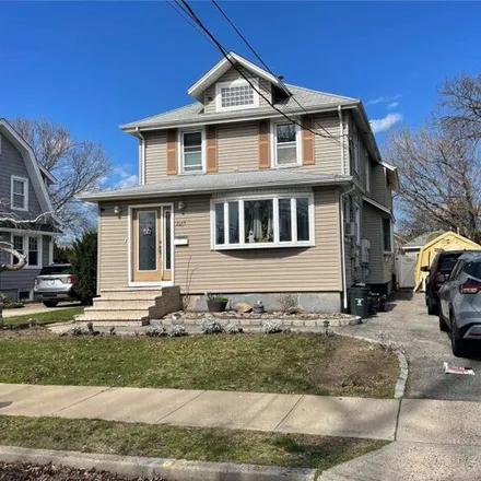 Buy this 4 bed house on 2465 Grand Avenue in Bellmore, NY 11710