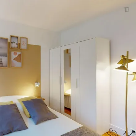 Rent this 4 bed room on 202 Quai de Jemmapes in 75010 Paris, France