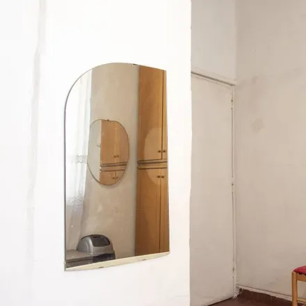 Image 3 - Circonvallazione Nomentana, 00162 Rome RM, Italy - Room for rent