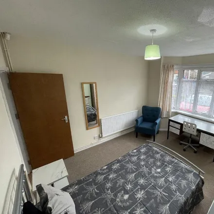 Image 1 - 23 Broadgate, Beeston, NG9 2HD, United Kingdom - Room for rent