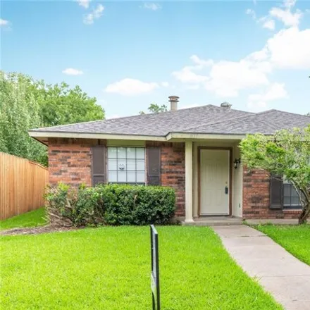 Rent this 3 bed house on 1873 Stockton Trail in Plano, TX 75023
