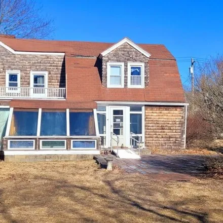 Image 2 - 53 Foster Ave, Hampton Bays, New York, 11946 - House for sale