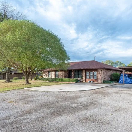 Image 3 - 508 Palo Pinto Street, Millsap, Parker County, TX 76066, USA - House for sale