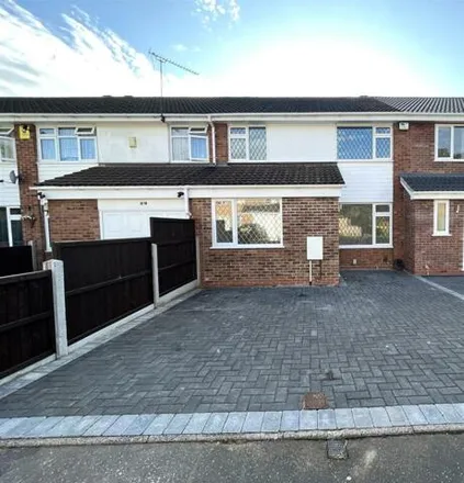 Buy this 4 bed townhouse on Linwood Drive in Coventry, CV2 2PR