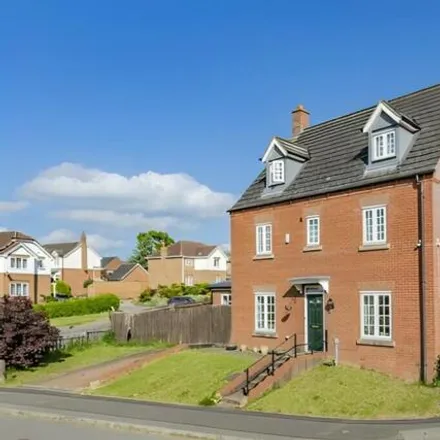 Buy this 6 bed house on Jacque's Road in Burton Latimer, NN15 5GJ