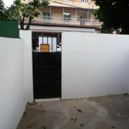 Rent this 1 bed house on Estrada Rodrigues Caldas in Taquara, Rio de Janeiro - RJ