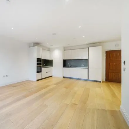 Rent this 2 bed room on The Lensbury in Broom Road, London